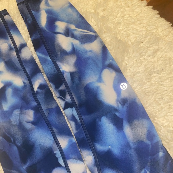 Lululemon Swift Speed Running Tights size 4 - Picture 2 of 4